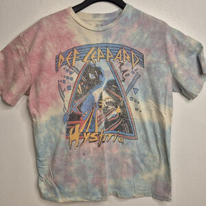 Def Leppard Shirt Hysteria Short Sleeve Crew Neck Concert Shirt Band Tee Large